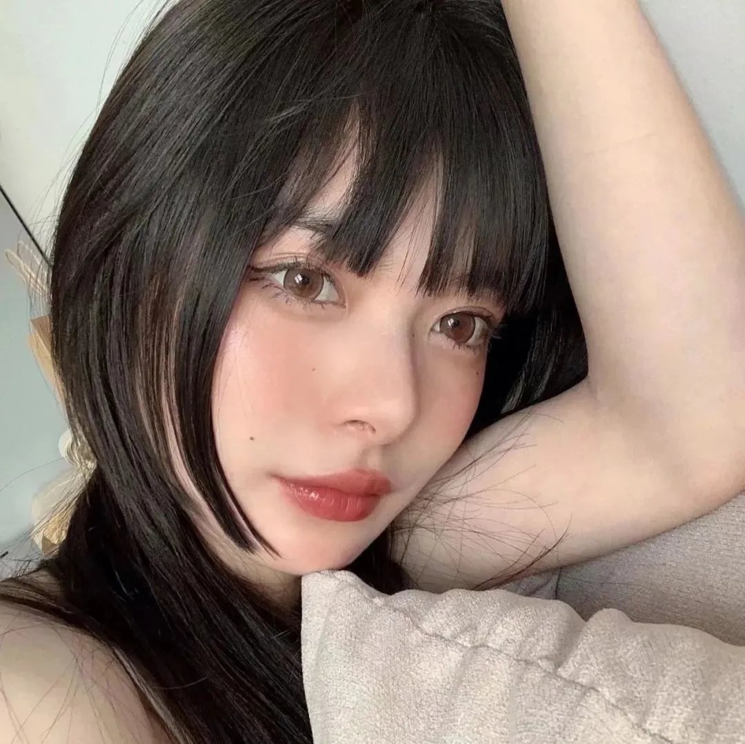 商谍